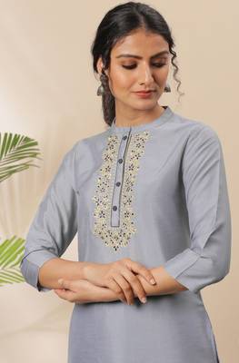 Grey embroidered silk kurta 5