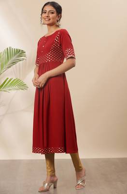 Maroon printed crepe kurta 3