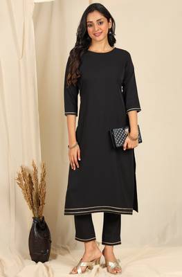 Black plain crepe salwar 1