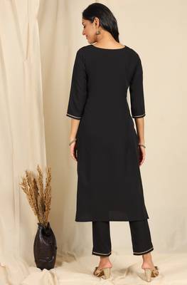 Black plain crepe salwar 2