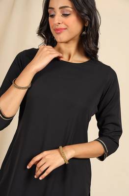 Black plain crepe salwar 3