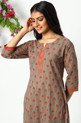 Janasya Grey floral print cotton salwar 3