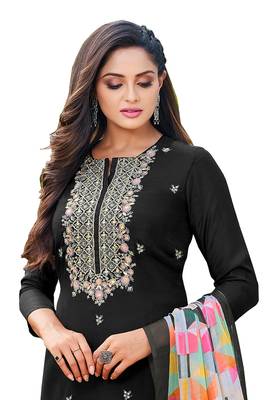 Black embroidered chanderi salwar 3