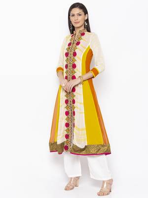 Off-white embroidered georgette kurta &-sets 3
