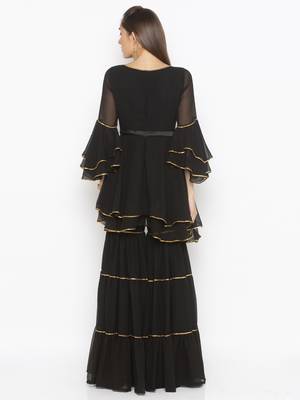 Black embroidered georgette kurta &-sets 4