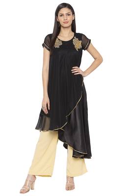 Black embroidered georgette kurta &-sets 1