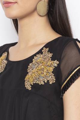 Black embroidered georgette kurta &-sets 5