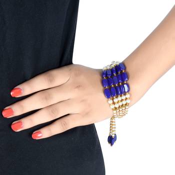 Traditional Pearl Bracelets 2
