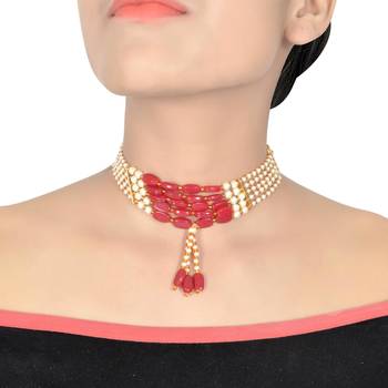 Traditional Pearl Necklaces 2