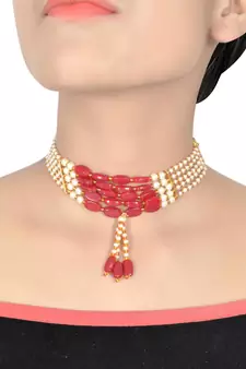 Traditional Pearl Necklaces
