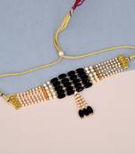 Traditional Pearl Necklaces