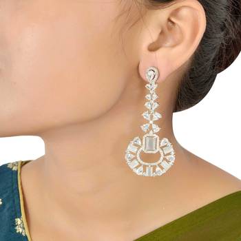 Traditional Diamond Earrings 3