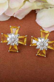 Monalisa Studs Earrings