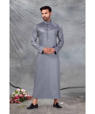 Fine poly and cotton mix Traditional Full Sleeve Chinese Collar Solid Stitched Thobe For Mens 1