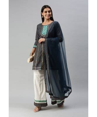 Women Teal Bandhani Printed Panelled Gotta Patti Kurta with with Kali Palazzo & With Dupatta 3