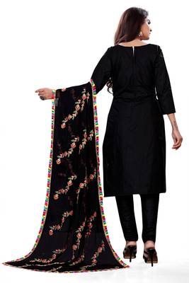 Black Cotton Embriodered Unstiched Dress Materials With Bottom And Embridoered Dupatta. 3