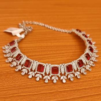 Red necklace-sets 3