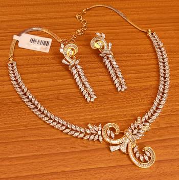 White necklace-sets 1