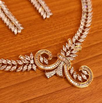 White necklace-sets 3