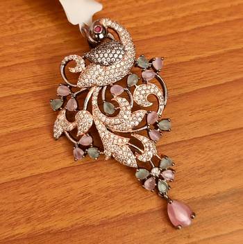 Multicolor pendants 3