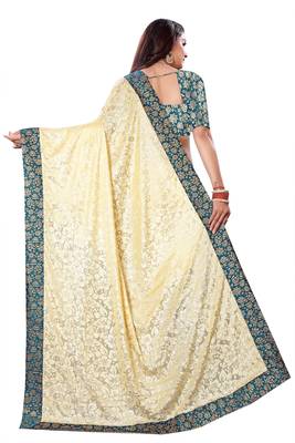 Beige Lycra sari with jacquard lace and jacquard blouse piece. 3