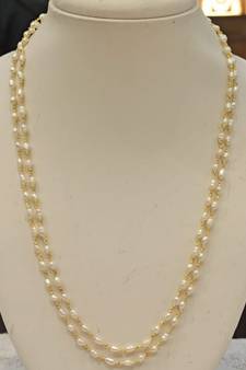White pearl necklaces