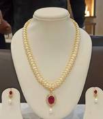 White pearl necklaces