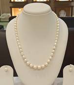 White pearl necklaces