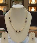 Multicolor pearl necklaces