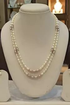 White pearl necklaces
