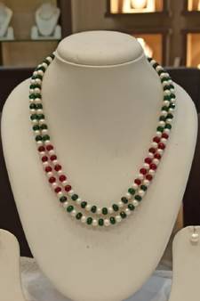 Multicolor pearl necklaces