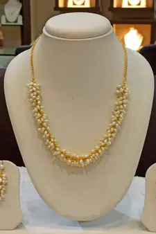 White pearl necklaces
