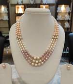 Multicolor pearl necklaces
