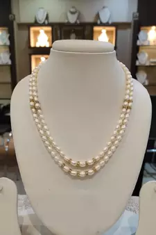 White pearl necklaces