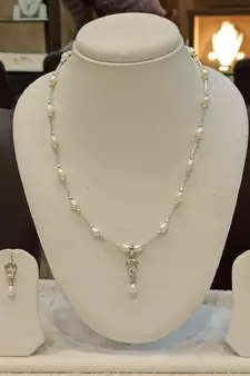 White pearl necklaces