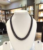 Black pearl necklaces