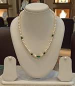 Multicolor pearl necklaces