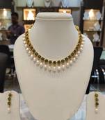 Multicolor pearl necklaces