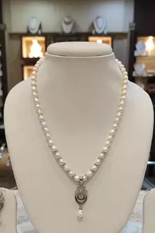 White pearl necklaces
