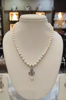 White pearl necklaces