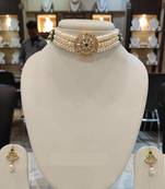 Multicolor pearl chokers