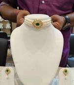 Multicolor pearl chokers