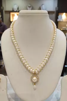 White pearl necklaces