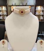Multicolor pearl chokers