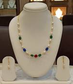 Multicolor pearl necklaces