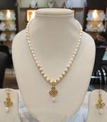 White pearl necklaces