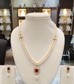 Multicolor pearl necklaces