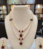Multicolor pearl necklaces