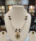 White pearl necklaces