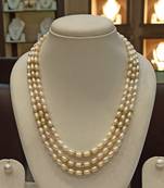 White pearl necklaces